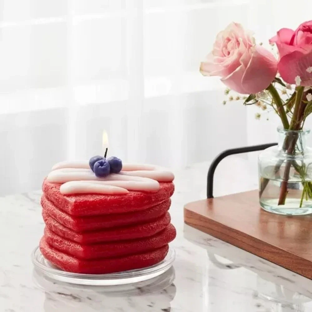 Room Essentials Heart‎ Cake Figural Candle Unscented Palm Wax Decor Valentine